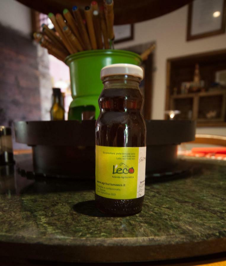 Agriturismo L'Eco モルベーニョ エクステリア 写真