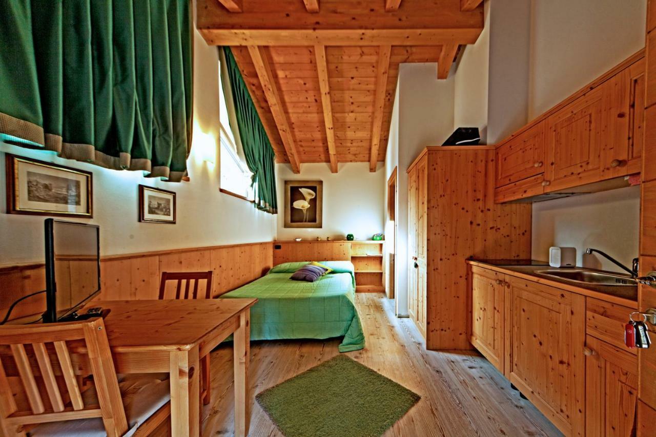 Agriturismo L'Eco モルベーニョ エクステリア 写真